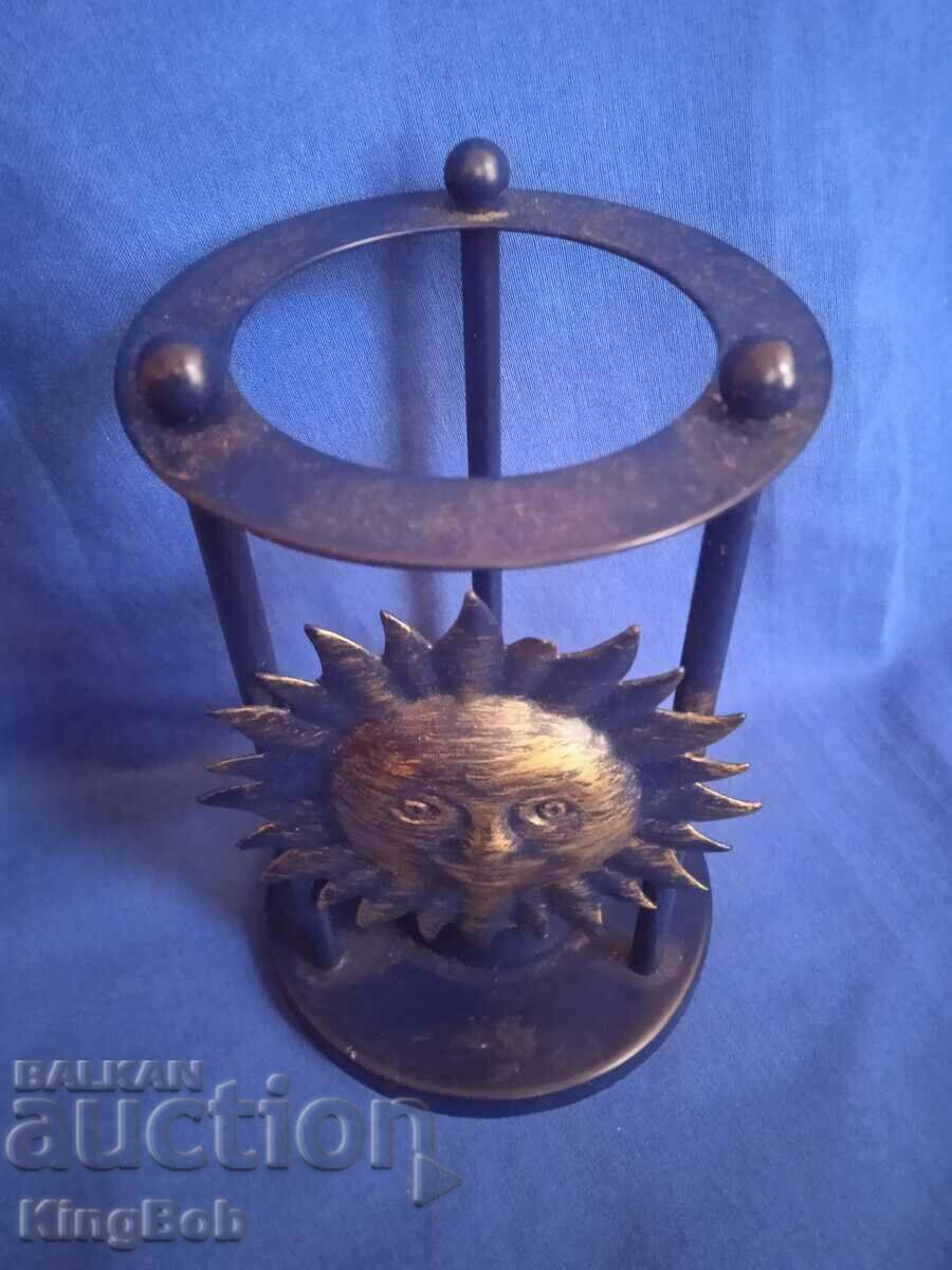 BEAUTIFUL VINTAGE METAL CANDLE "SUN" with price 10.00 BGN | € 5.11 BEAUTIFUL VINTAGE METAL CANDLE "SUN" with price 10.00 BGN | € 5.11