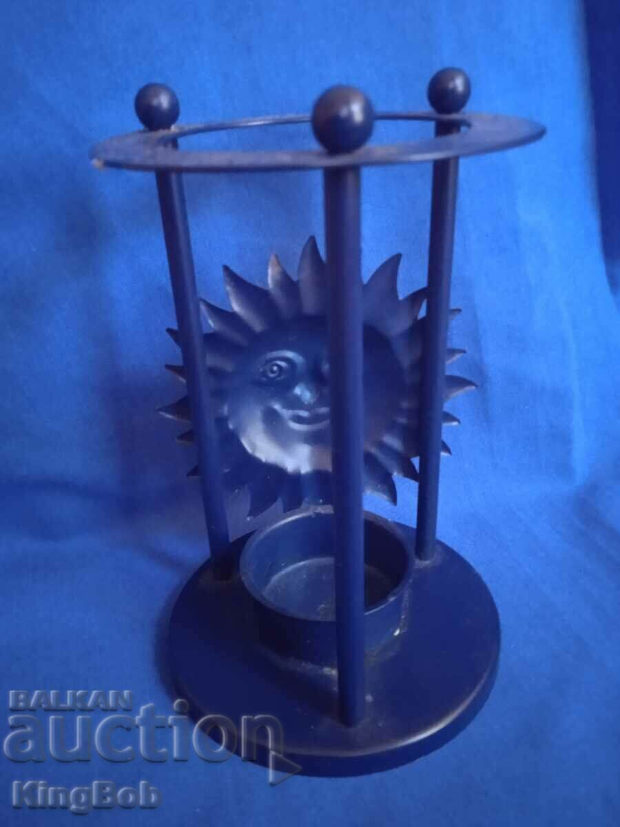 Delivery of BEAUTIFUL VINTAGE METAL CANDLE "SUN" Delivery of BEAUTIFUL VINTAGE METAL CANDLE "SUN"