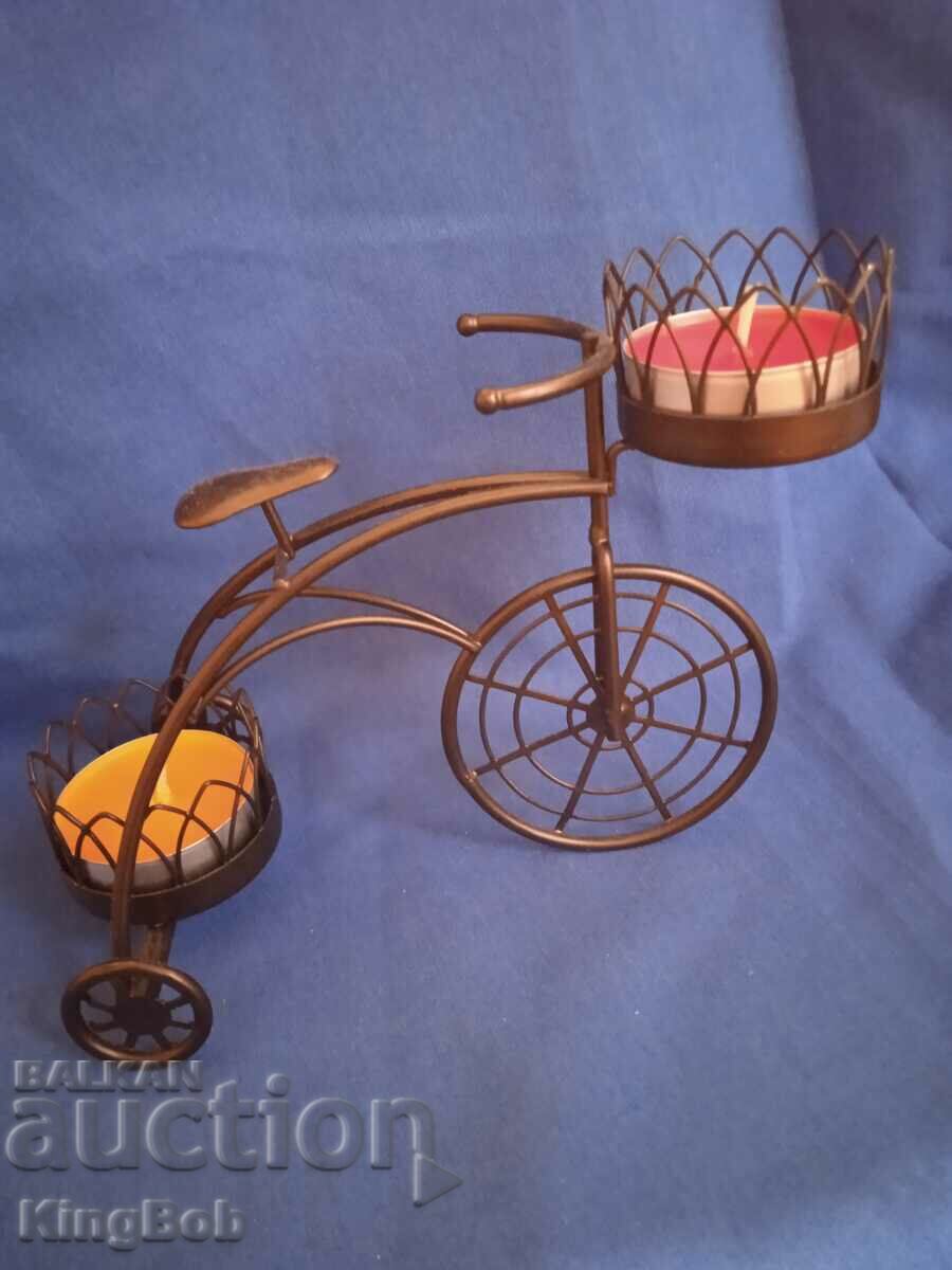 Livrarea SFEMINAR FRUMOS METAL "ROATA RETRO"