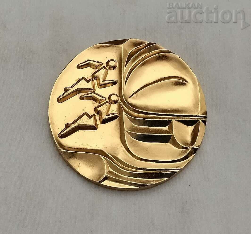 ACADEMIC COLLEGE GAMES PLAQUE MEDAL BOX - 5 ACADEMIC COLLEGE GAMES PLAQUE MEDAL BOX - 5