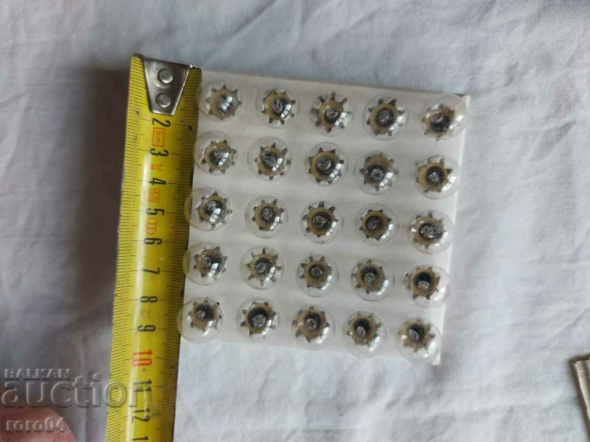 OLD TUNGSRAM BULBS - 6 OLD TUNGSRAM BULBS - 6