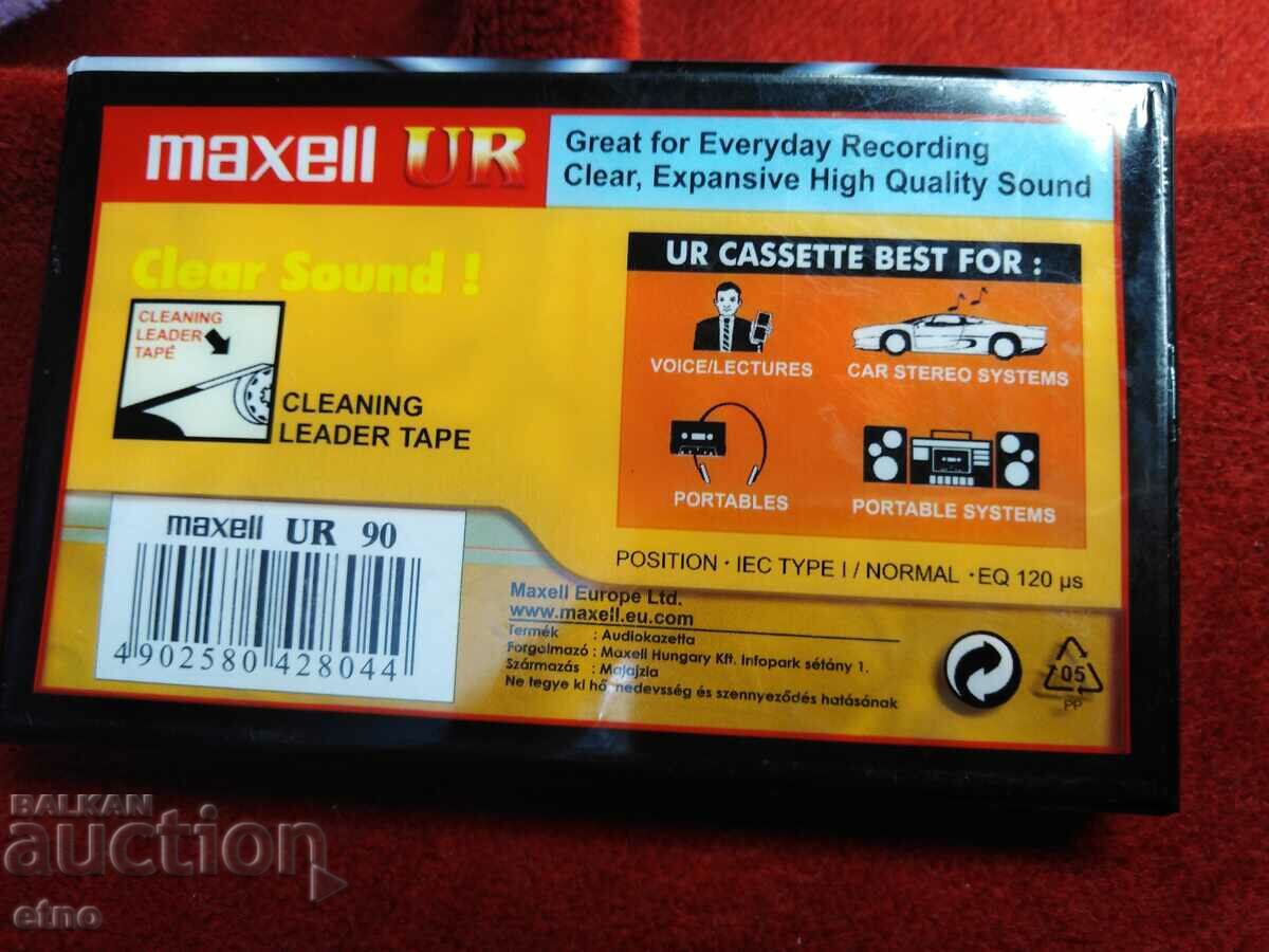 Delivery of 1 piece NEW AUDIO CASSETTE - MAXELL UR 90