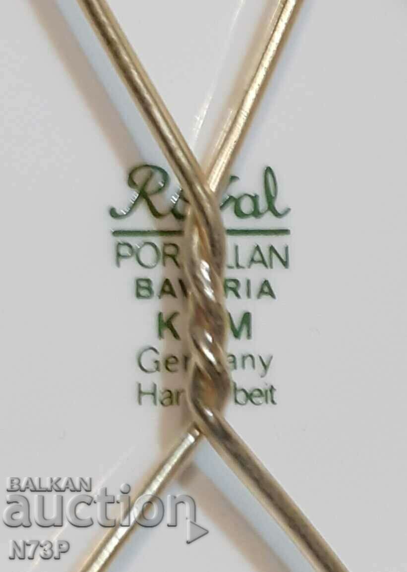 Licitație PLĂUTĂ MICĂ DE PORCELAN. COLECTIE. GERMANIA.