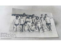Photo Boys and girls on the beach