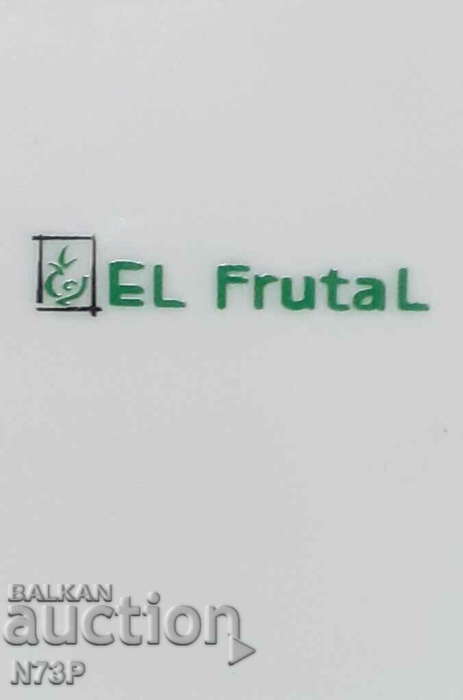 Licitație PLATĂ DE PORCELAN. COLECȚIE.REPUBLICA DOMINICANA.