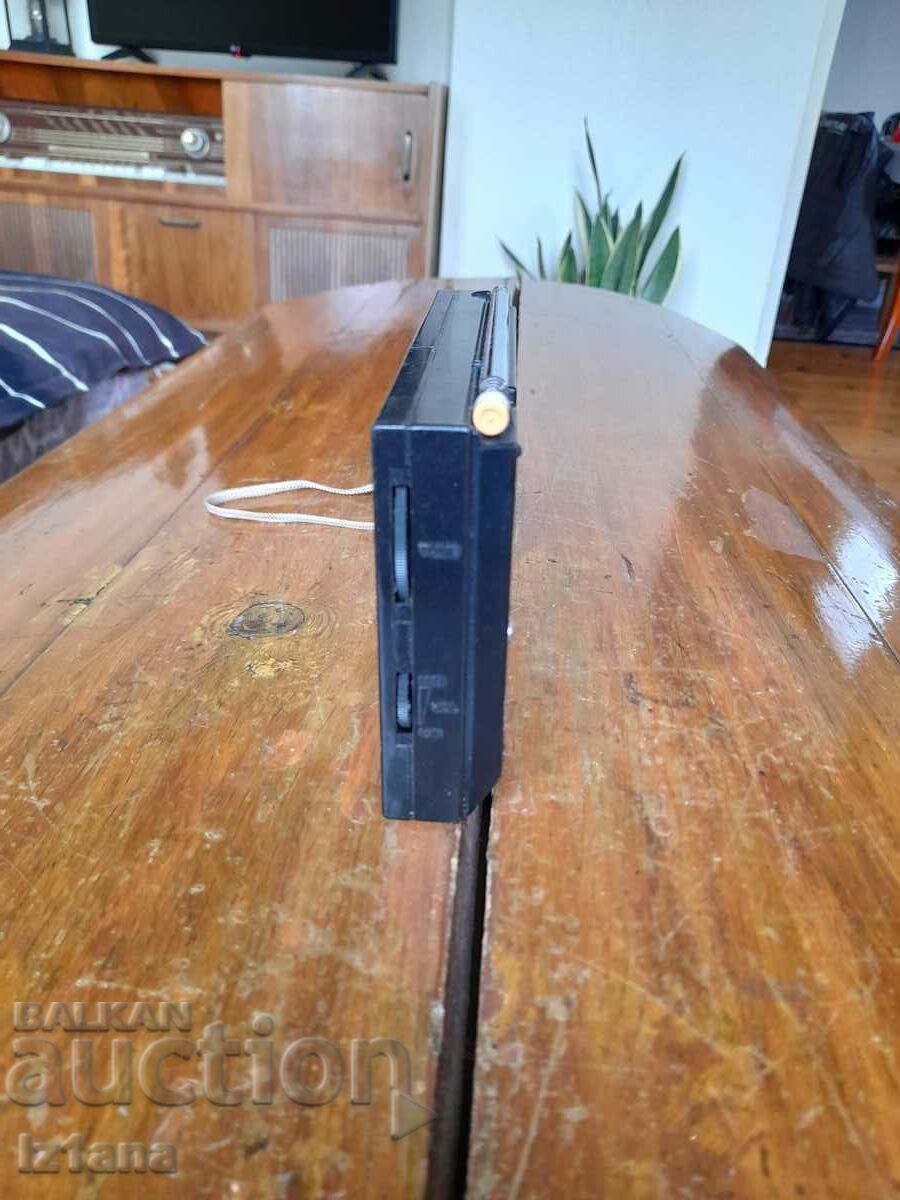 Old radio, SONY radio receiver with price 45.00 BGN | € 23.01