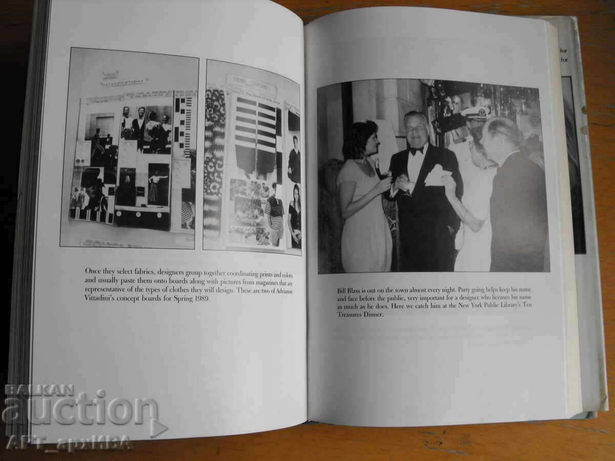 Auction THE FASHION CYCLE /in English/. Author: Irene Daria. Auction THE FASHION CYCLE /in English/. Author: Irene Daria.