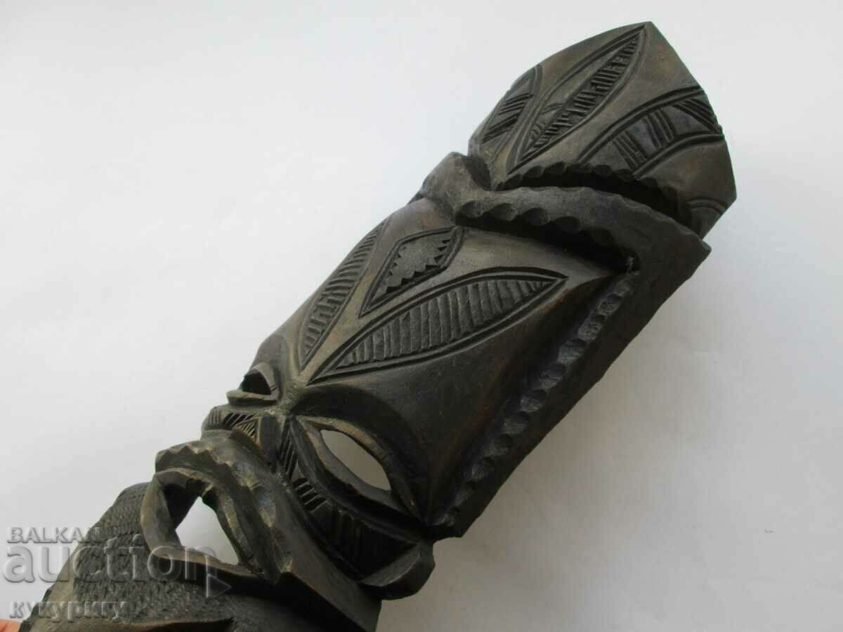 Delivery of Old wooden mask figure for wall handmade decoration Delivery of Old wooden mask figure for wall handmade decoration