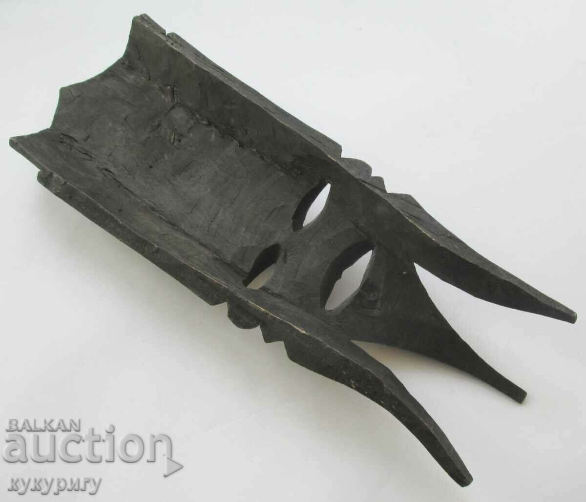 Old wooden mask figure for wall handmade decoration - 5 Old wooden mask figure for wall handmade decoration - 5