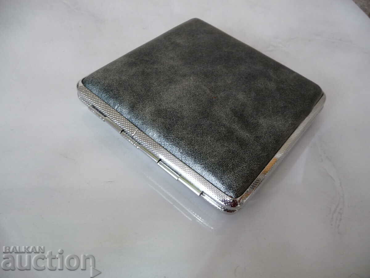 Cigarette case for smokers, collectors and others in gray with price 4.00 BGN | € 2.05 Cigarette case for smokers, collectors and others in gray with price 4.00 BGN | € 2.05