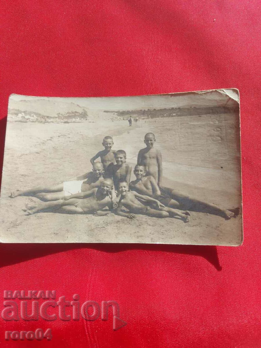 P.N. KALACHEV - PHOTOGRAPHER - ANHIALO - MESEMVRIA with price 17.99 BGN | € 9.20 P.N. KALACHEV - PHOTOGRAPHER - ANHIALO - MESEMVRIA with price 17.99 BGN | € 9.20