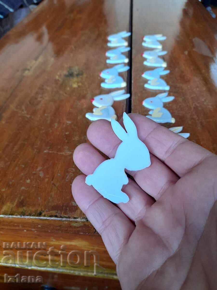 Delivery of Old figurines, Educational aid Delivery of Old figurines, Educational aid