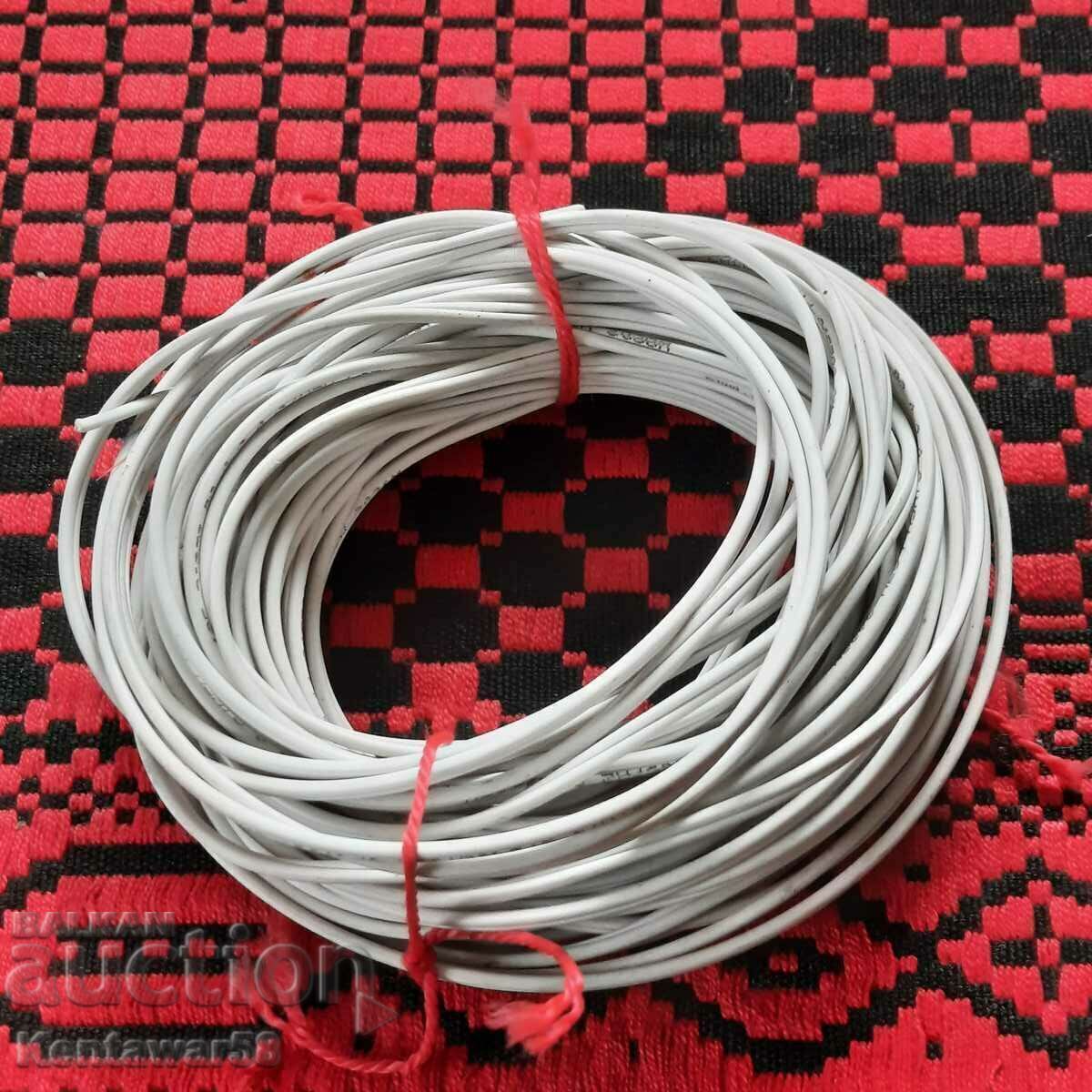 Καλώδιο οπτικών ινών διπλής όψης - 13,5 m. νέος.