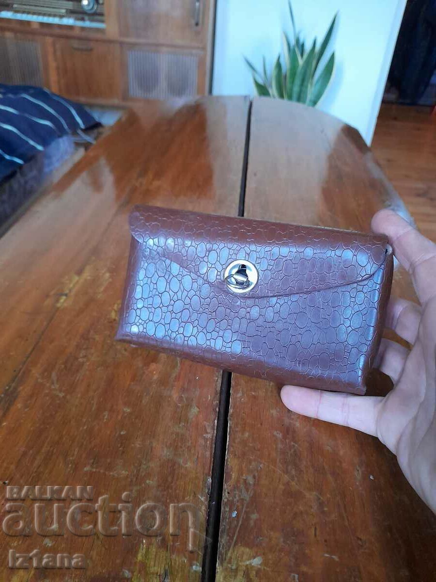 Παλιά τσάντα ποδηλάτου, ποδήλατο