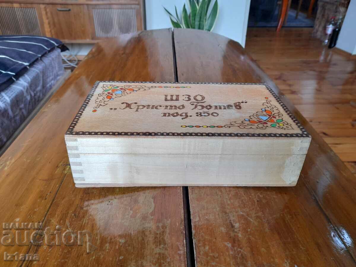 Old wooden box, toilet kit, Hristo Botev