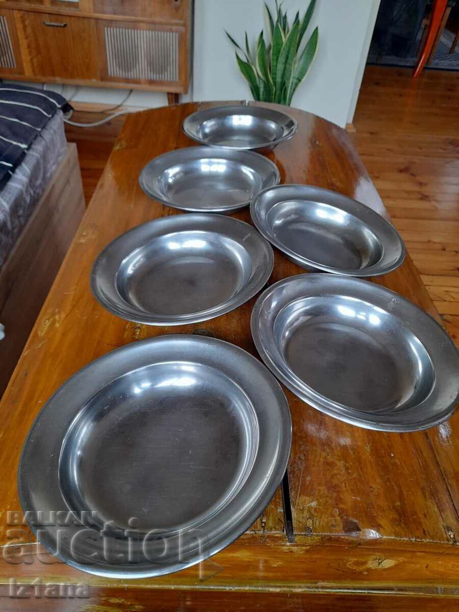 Стара неръждаема паница,паници,неръждавейка с цена 55.00 лв. | € 28.12 Стара неръждаема паница,паници,неръждавейка с цена 55.00 лв. | € 28.12