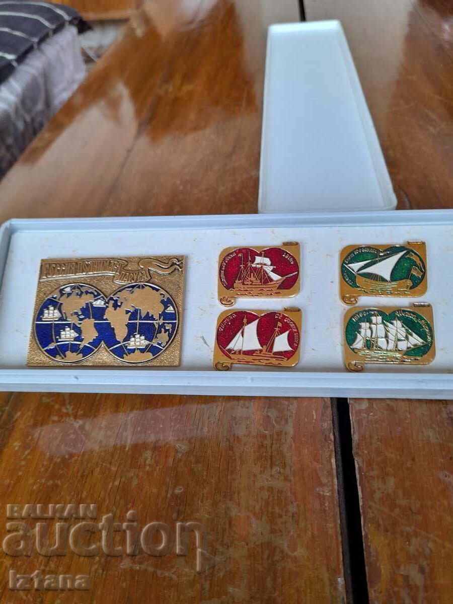 Delivery of Old badges Ships Heroes, Pioneers Delivery of Old badges Ships Heroes, Pioneers