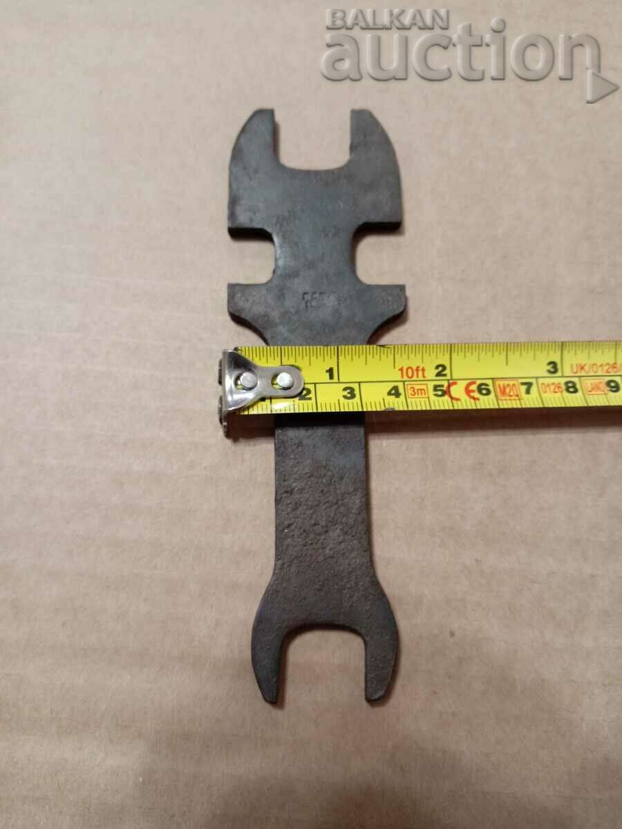 antique combination key Petko Denev Gabrovo - 5