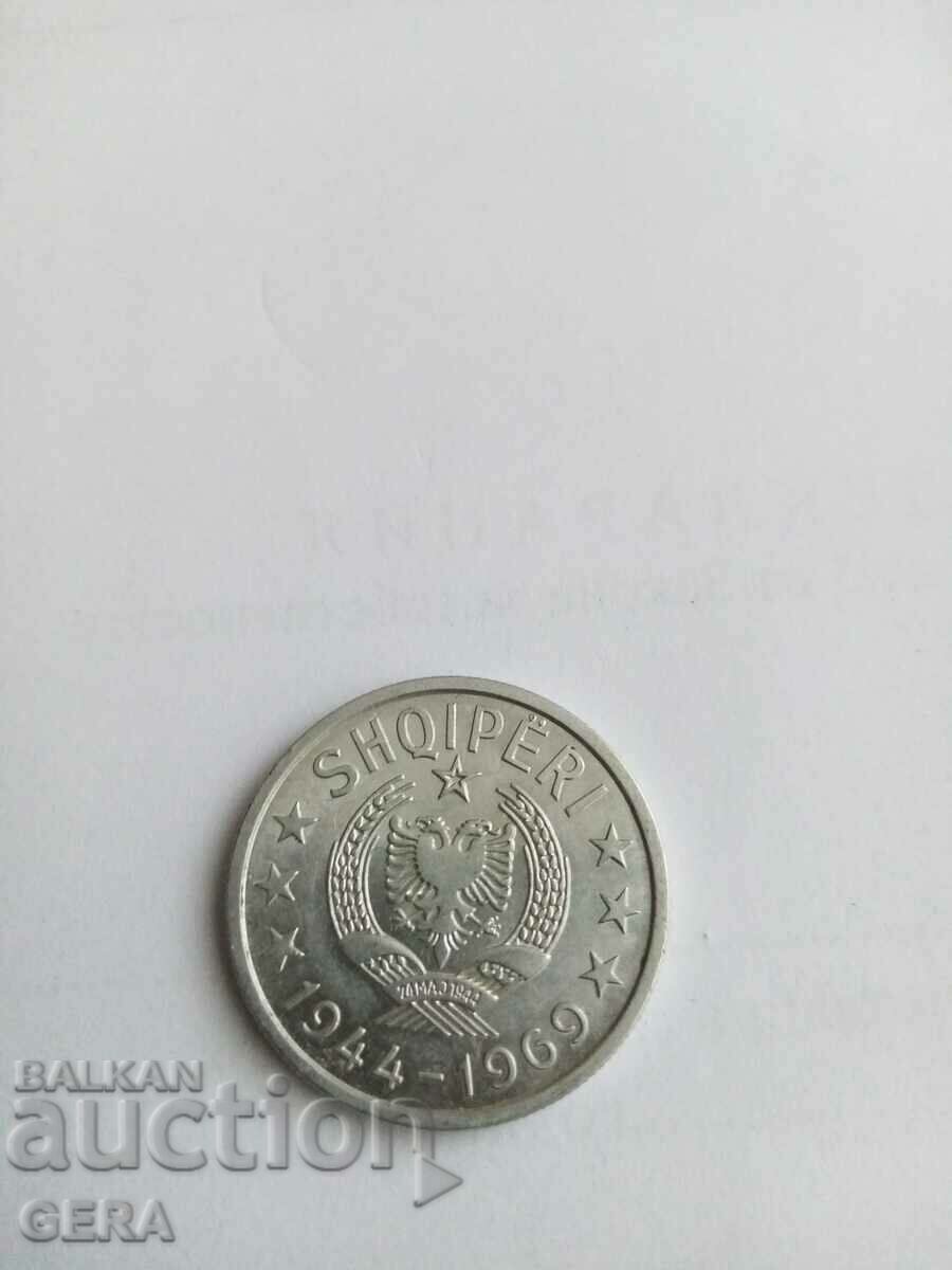 Coin 1 lek Albania with price 15.00 BGN | € 7.67 Coin 1 lek Albania with price 15.00 BGN | € 7.67