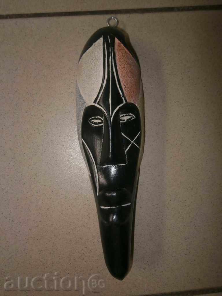 Delivery of Cameroon Fang Mask Series - Small-3 Delivery of Cameroon Fang Mask Series - Small-3