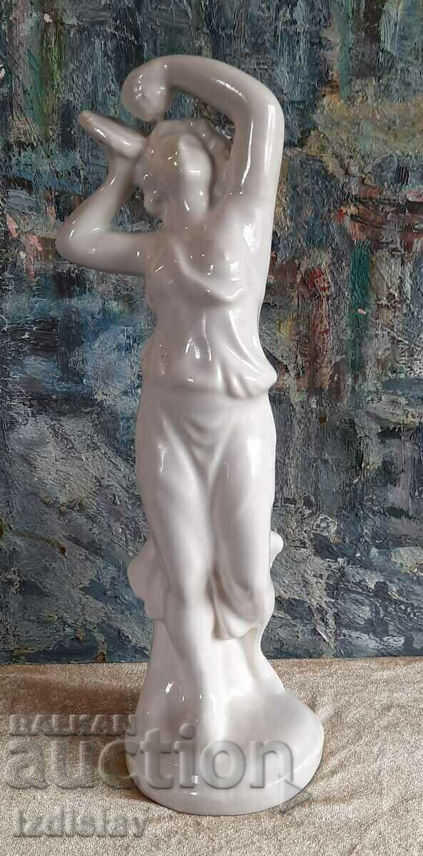 Bulgarian porcelain sculpture Kitka, Novi Pazar - 7 Bulgarian porcelain sculpture Kitka, Novi Pazar - 7