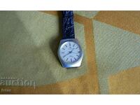 Δείτε το "JUNGHANS astra"