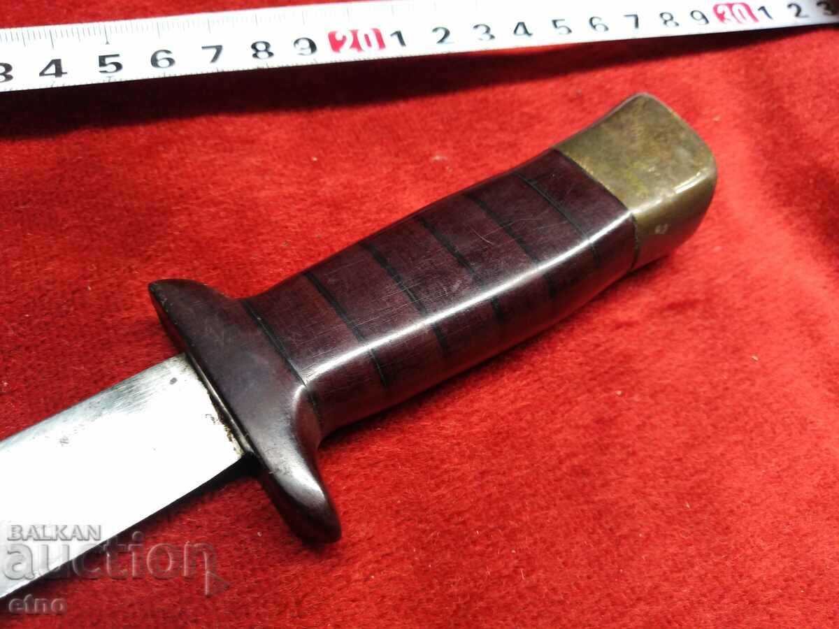 OLD KNIFE TERNA LARGE THORN - 7 OLD KNIFE TERNA LARGE THORN - 7