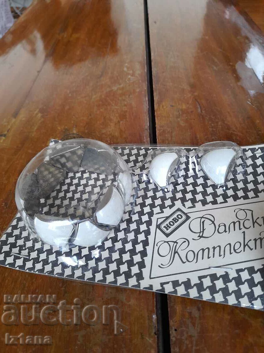 Old Women's Bracelet and Earrings Set with price 22.00 BGN | € 11.25 Old Women's Bracelet and Earrings Set with price 22.00 BGN | € 11.25