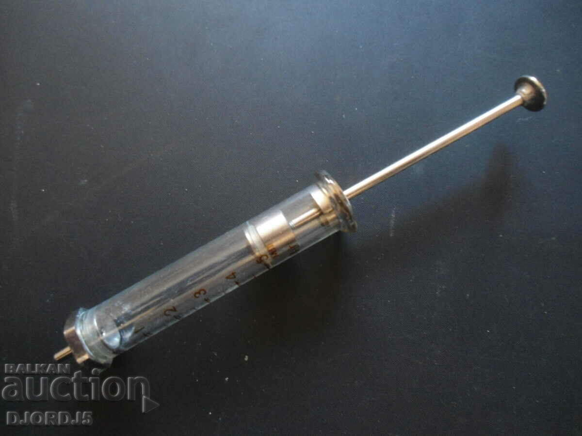 Old glass syringe - 5