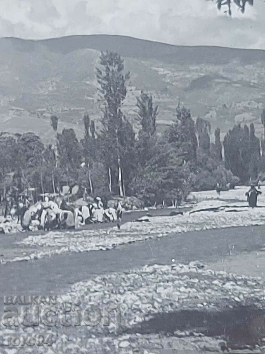 ΠΟΤΑΜΙ - ΠΛΥΝΤΗΡΙΟ - ΓΥΝΑΙΚΕΣ - ΠΛΥΝΤΕΣ - 5