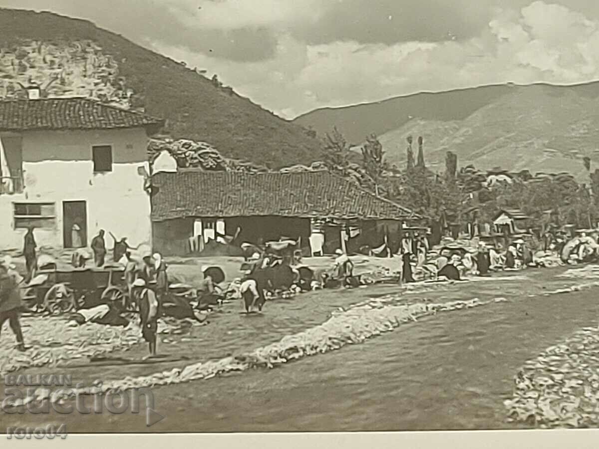 ΠΟΤΑΜΙ - ΠΛΥΝΤΗΡΙΟ - ΓΥΝΑΙΚΕΣ - ΠΛΥΝΤΕΣ - 6