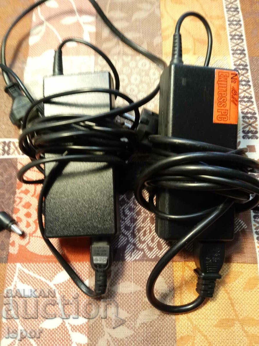 2 laptop chargers