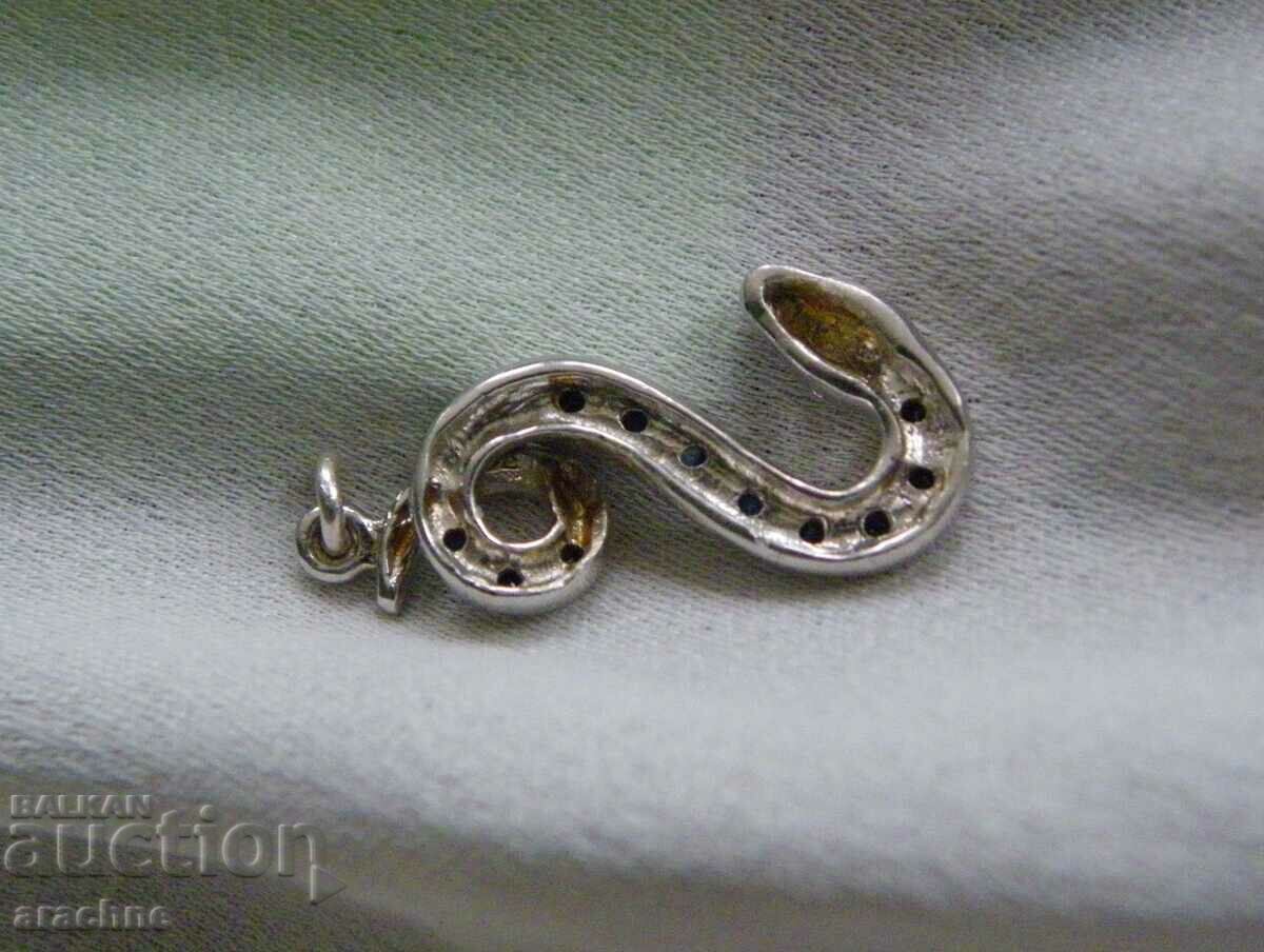 Auction Silver locket with natural sapphires Auction Silver locket with natural sapphires