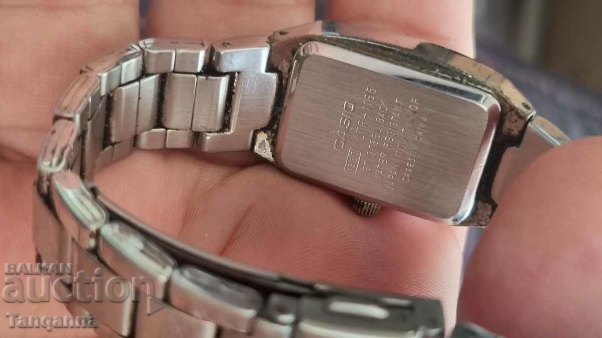 Casio watch with price 15.00 BGN | € 7.67 Casio watch with price 15.00 BGN | € 7.67