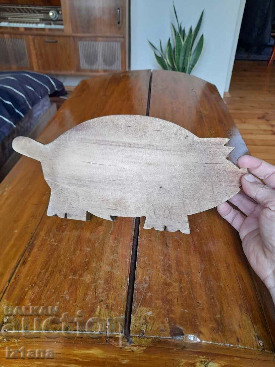 Auction  Old Cutting Board