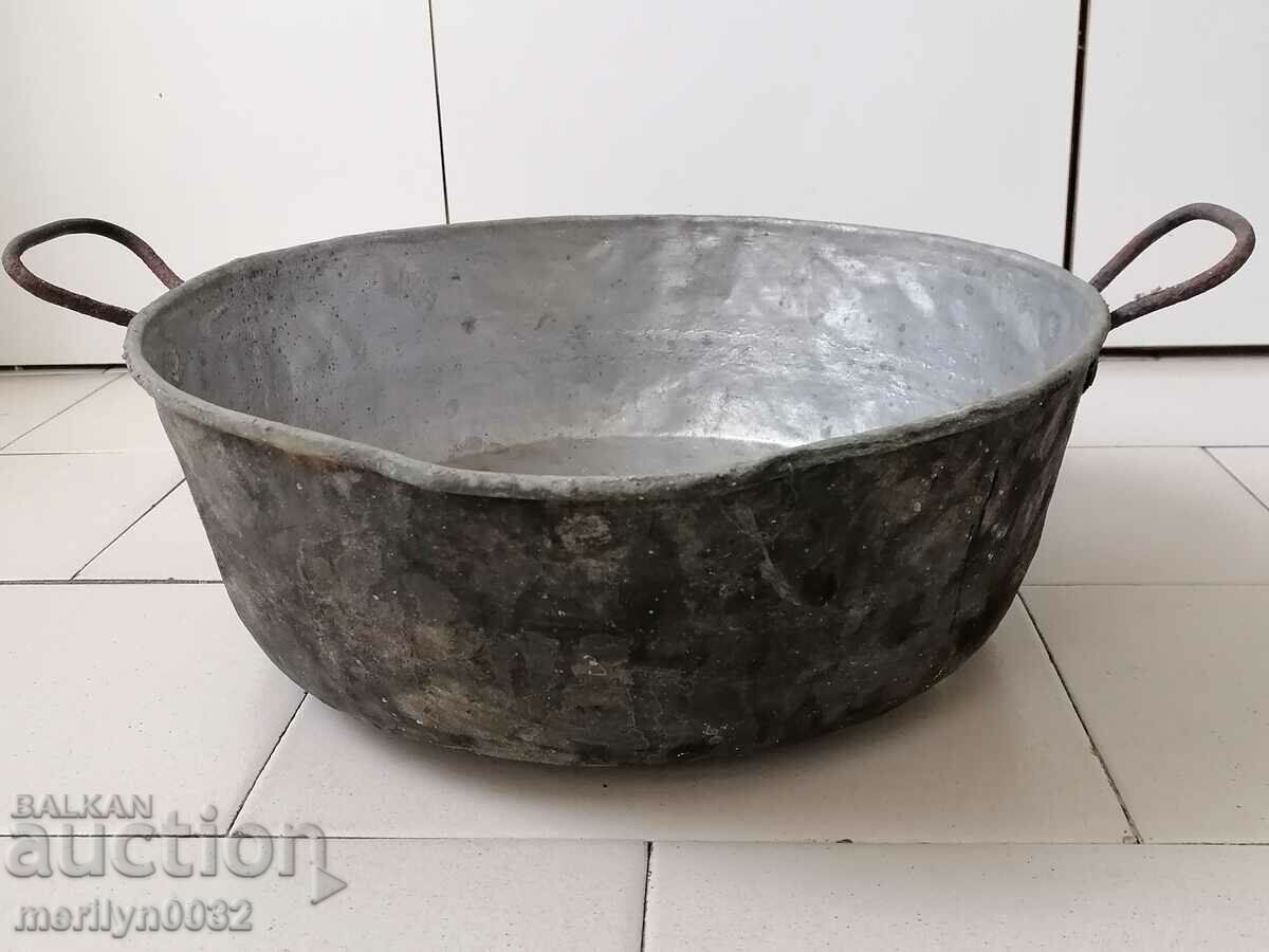 Baked tray, household pot, bakery, blue with price 125.00 BGN | € 63.91 Baked tray, household pot, bakery, blue with price 125.00 BGN | € 63.91