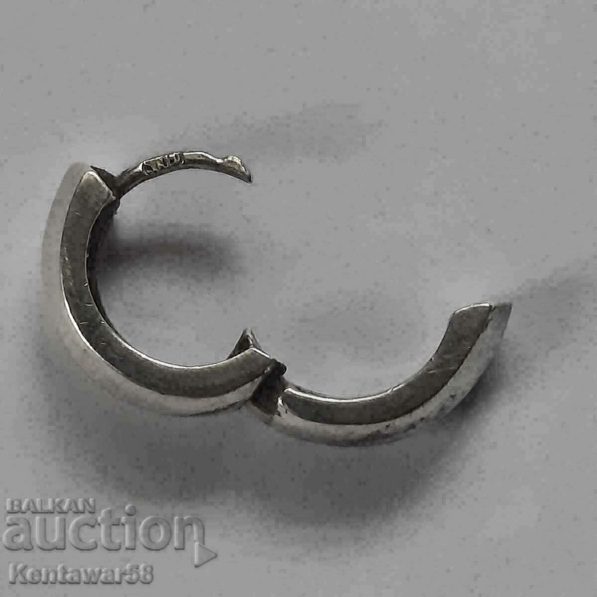 Silver earring 2.3g / 925 with price 10.00 BGN | € 5.11