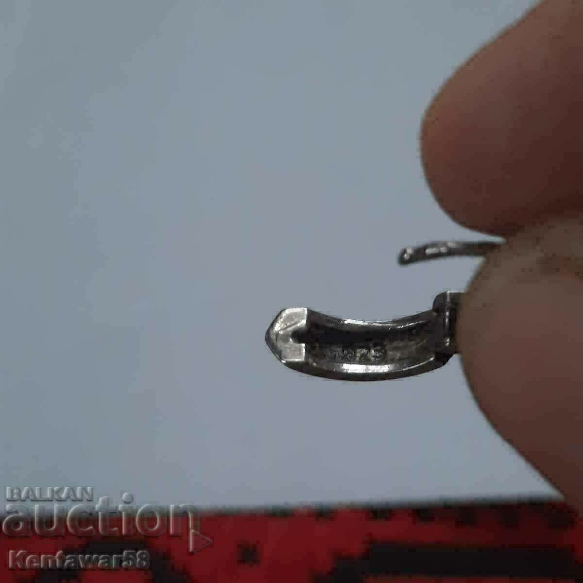 Delivery of Silver earring 2.3g / 925