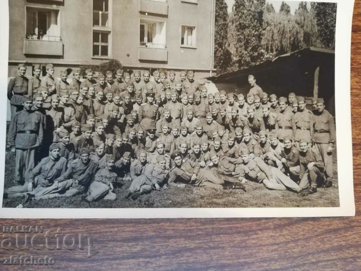 Old picture - Military with price 20.00 BGN | € 10.23 Old picture - Military with price 20.00 BGN | € 10.23