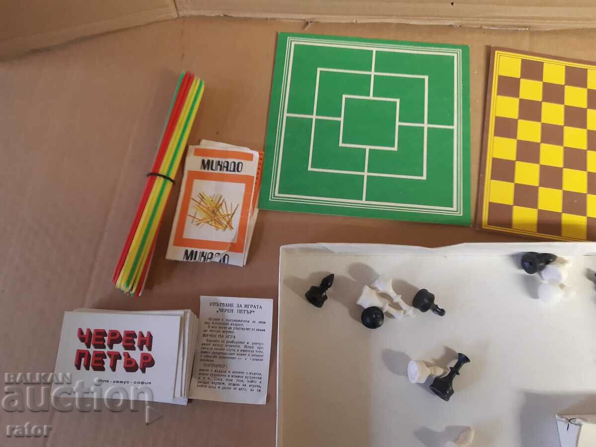 Delivery of Old social game - chess, checkers, Black Peter, mikado -4 in one Delivery of Old social game - chess, checkers, Black Peter, mikado -4 in one