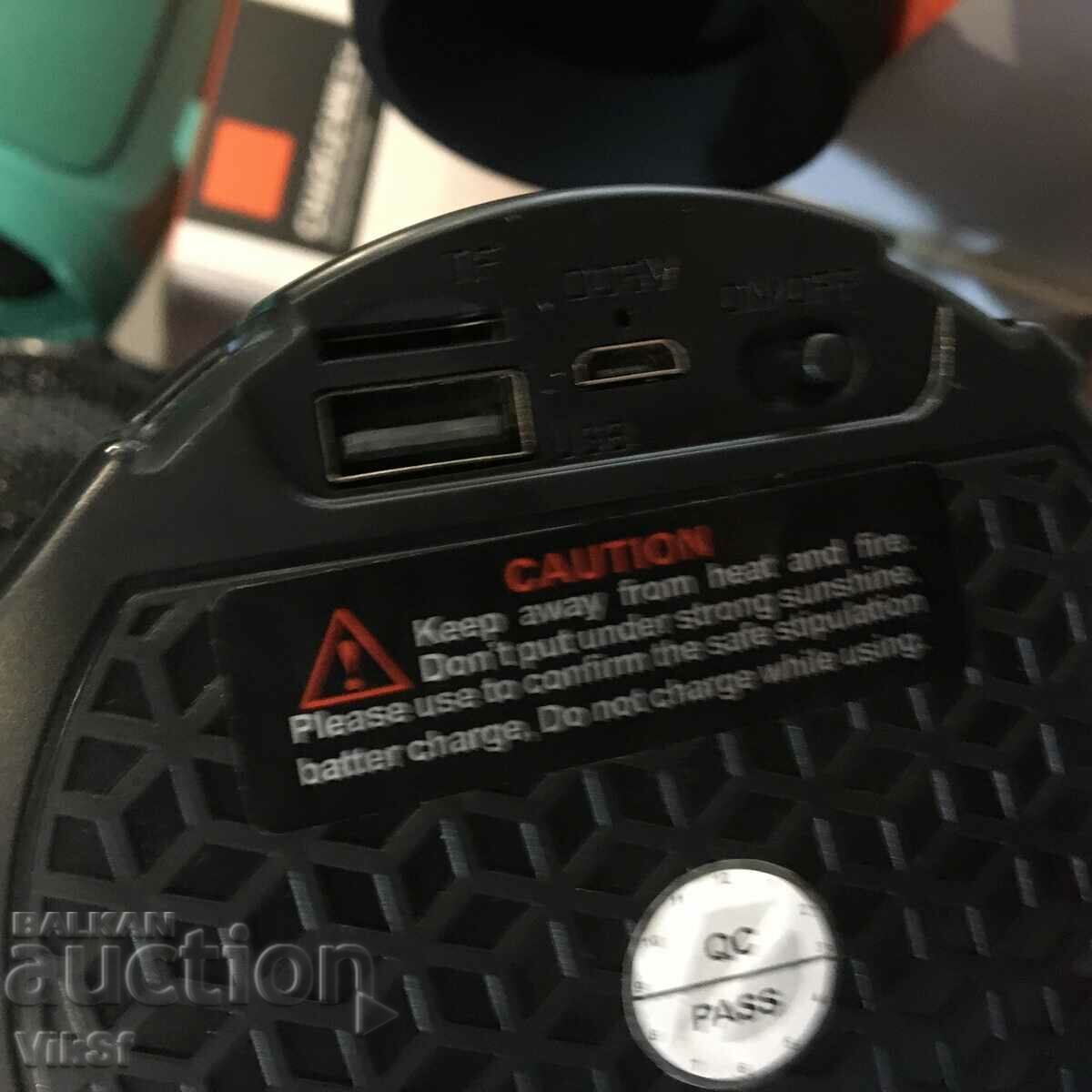 Delivery of Speaker KTS-1662 BT/ FM / MP3 with world music Delivery of Speaker KTS-1662 BT/ FM / MP3 with world music