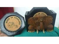 Set of elephant pads and stand