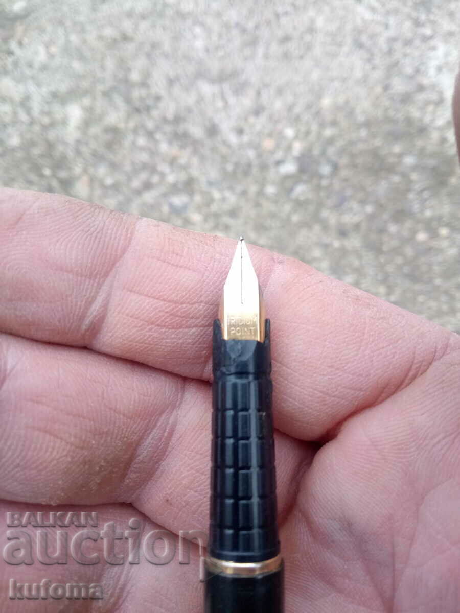 An old pen with an iridium nib with price € 12.99 | 25.41 BGN An old pen with an iridium nib with price € 12.99 | 25.41 BGN