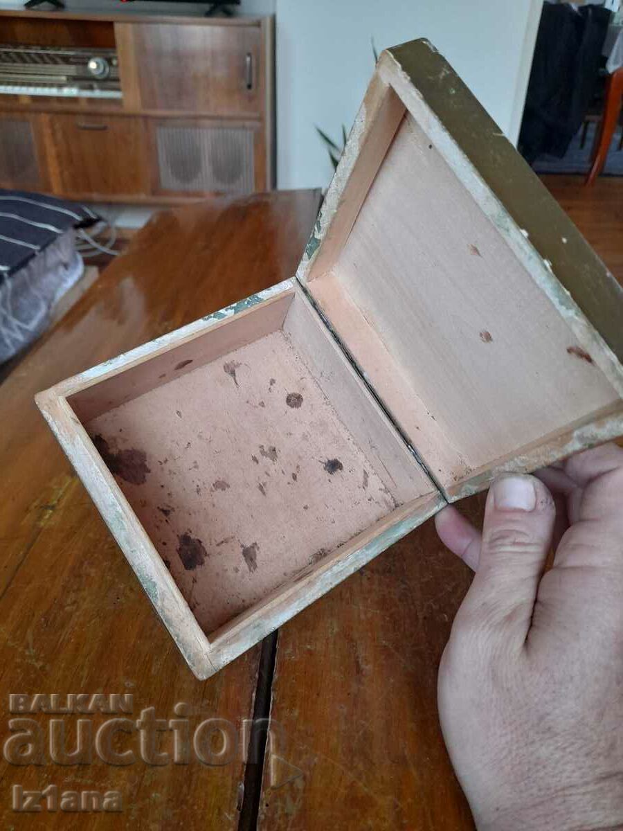 Cutie veche din lemn - 6 Cutie veche din lemn - 6