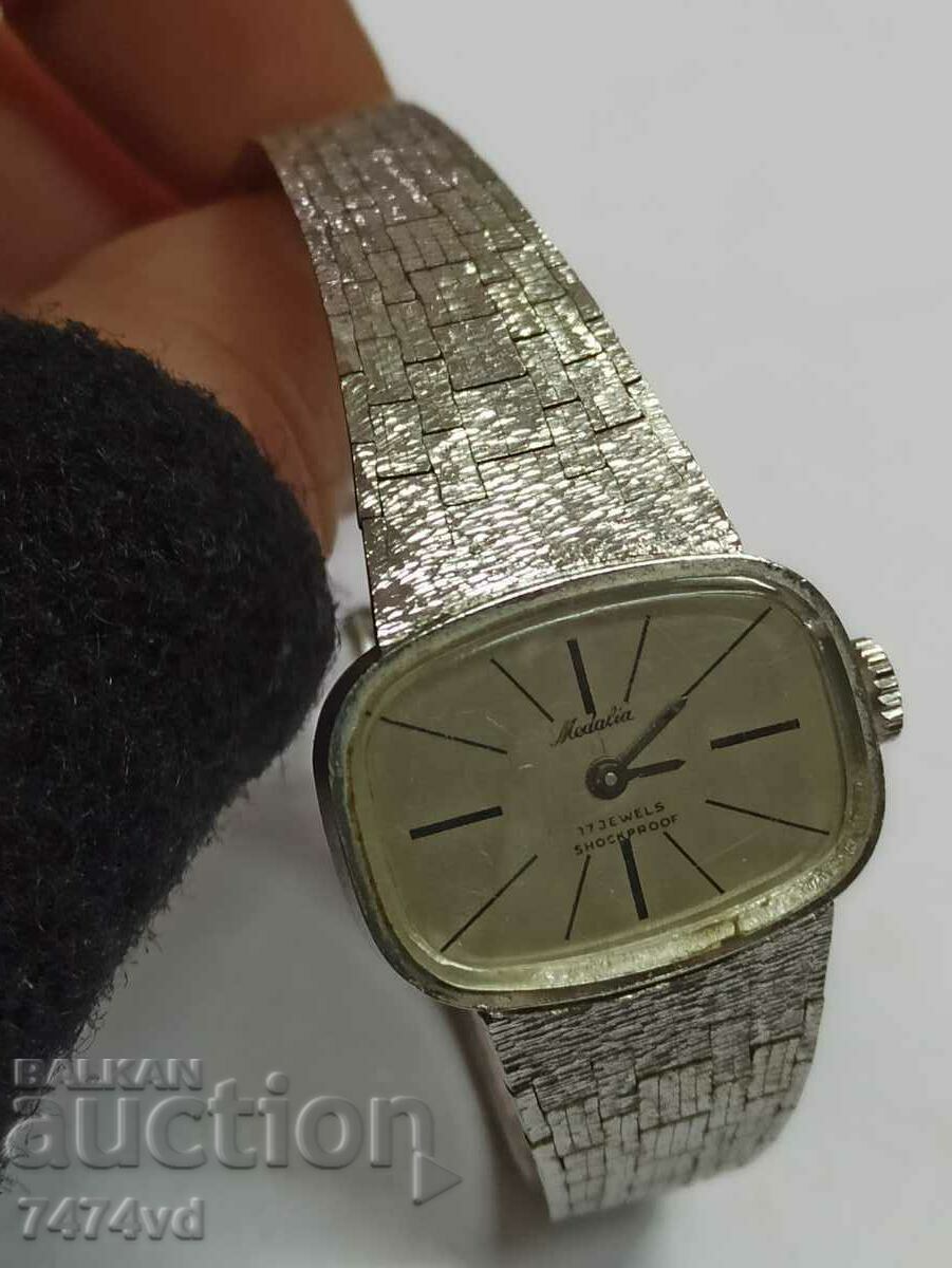 SILVER STYLISH WOMEN'S WATCH with price 250.00 BGN | € 127.82 SILVER STYLISH WOMEN'S WATCH with price 250.00 BGN | € 127.82