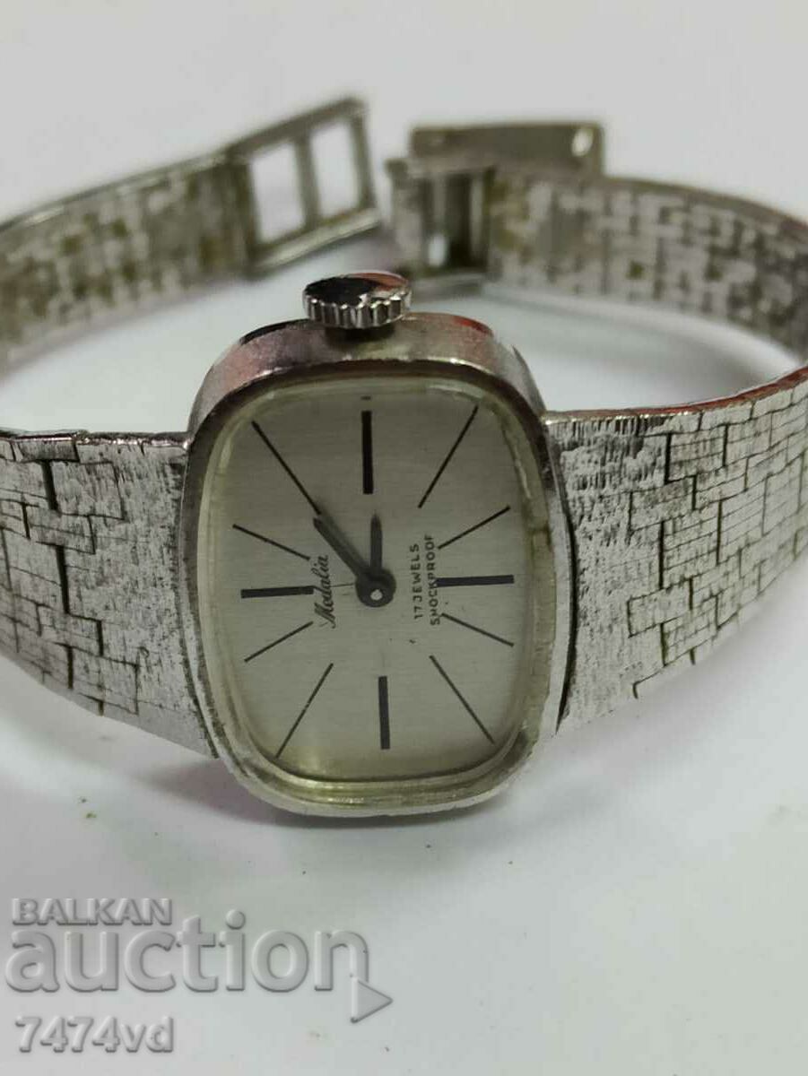 Auction SILVER STYLISH WOMEN'S WATCH Auction SILVER STYLISH WOMEN'S WATCH