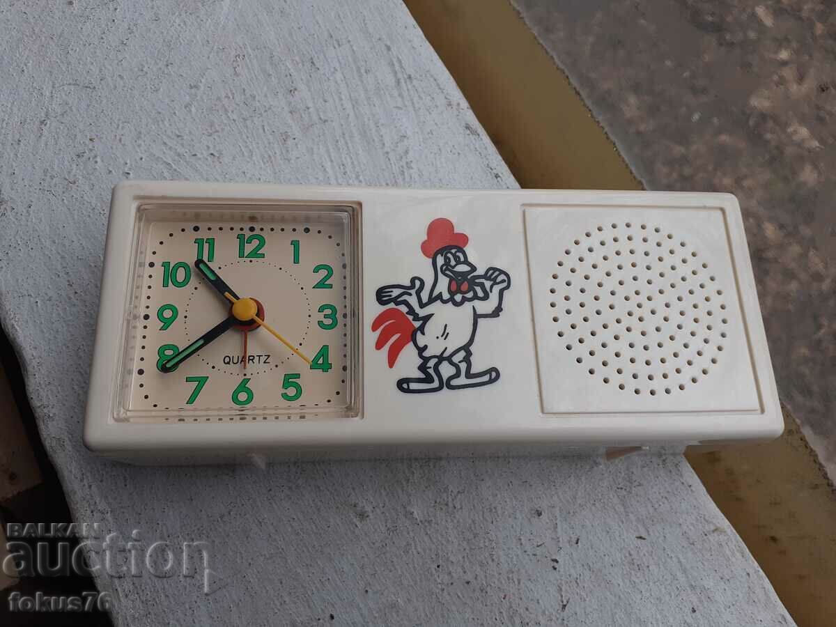 Old desk clock with rooster with price 70.00 BGN | € 35.79 Old desk clock with rooster with price 70.00 BGN | € 35.79