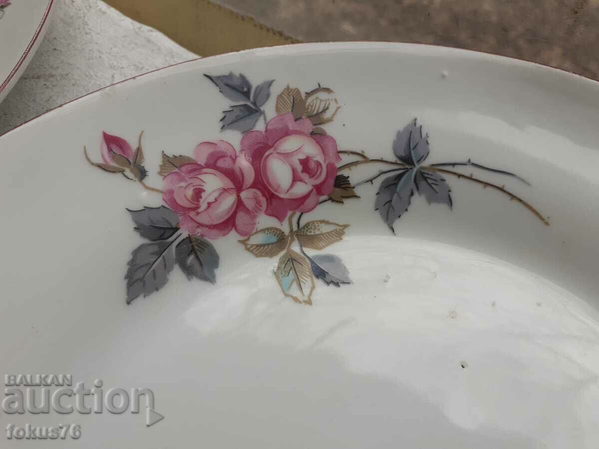 Livrarea Lot de farfurii din portelan bulgaresc cu model frumos - 4 bucati cu stampila