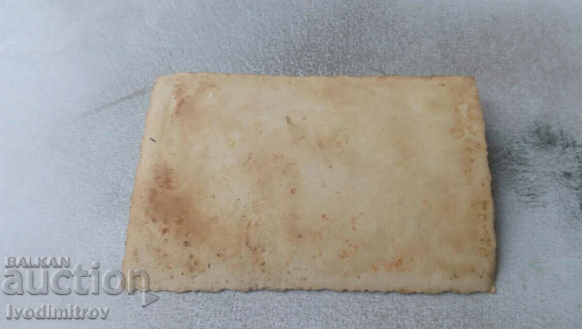 Φωτογραφία Νέοι άνδρες και γυναίκες στο ποτάμι με τιμή 0.95 BGN | € 0.49 Φωτογραφία Νέοι άνδρες και γυναίκες στο ποτάμι με τιμή 0.95 BGN | € 0.49