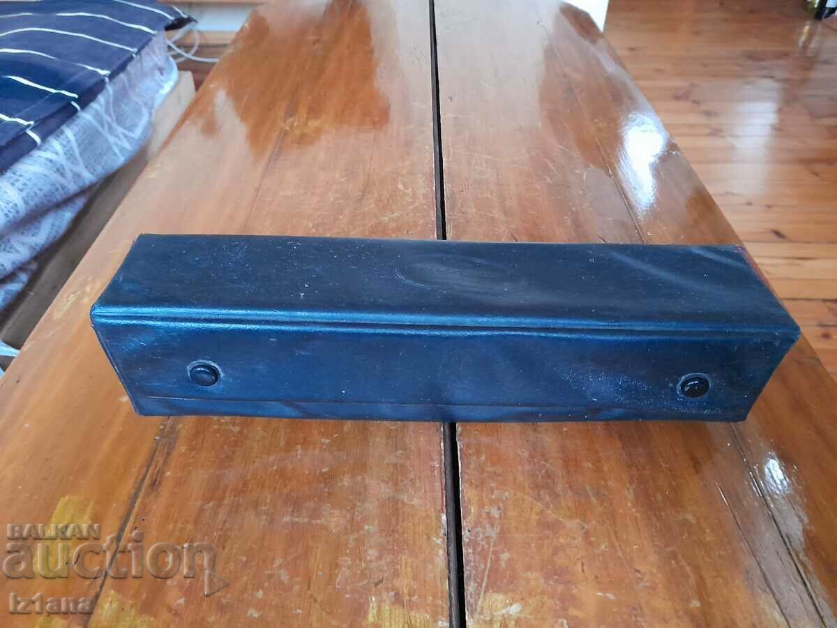 Old iron Malish, Malish Old iron Malish, Malish